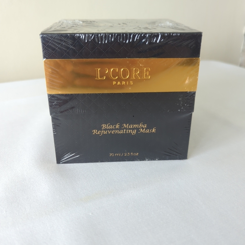 L'CORE Paris Black Mamba Rejuvenating Mask (NIB)